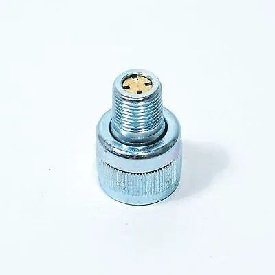 3/8" NPT Hydraulic Ram Coupler