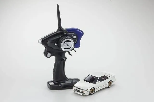 Kyosho (32134PW-B) MA-020S NISSAN SILVIA S13 Aero with LED Pearl White