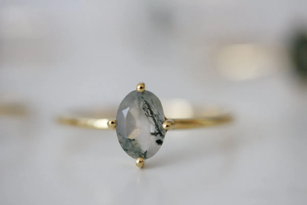 Little Gold Ava Ring (Tidal Pool)