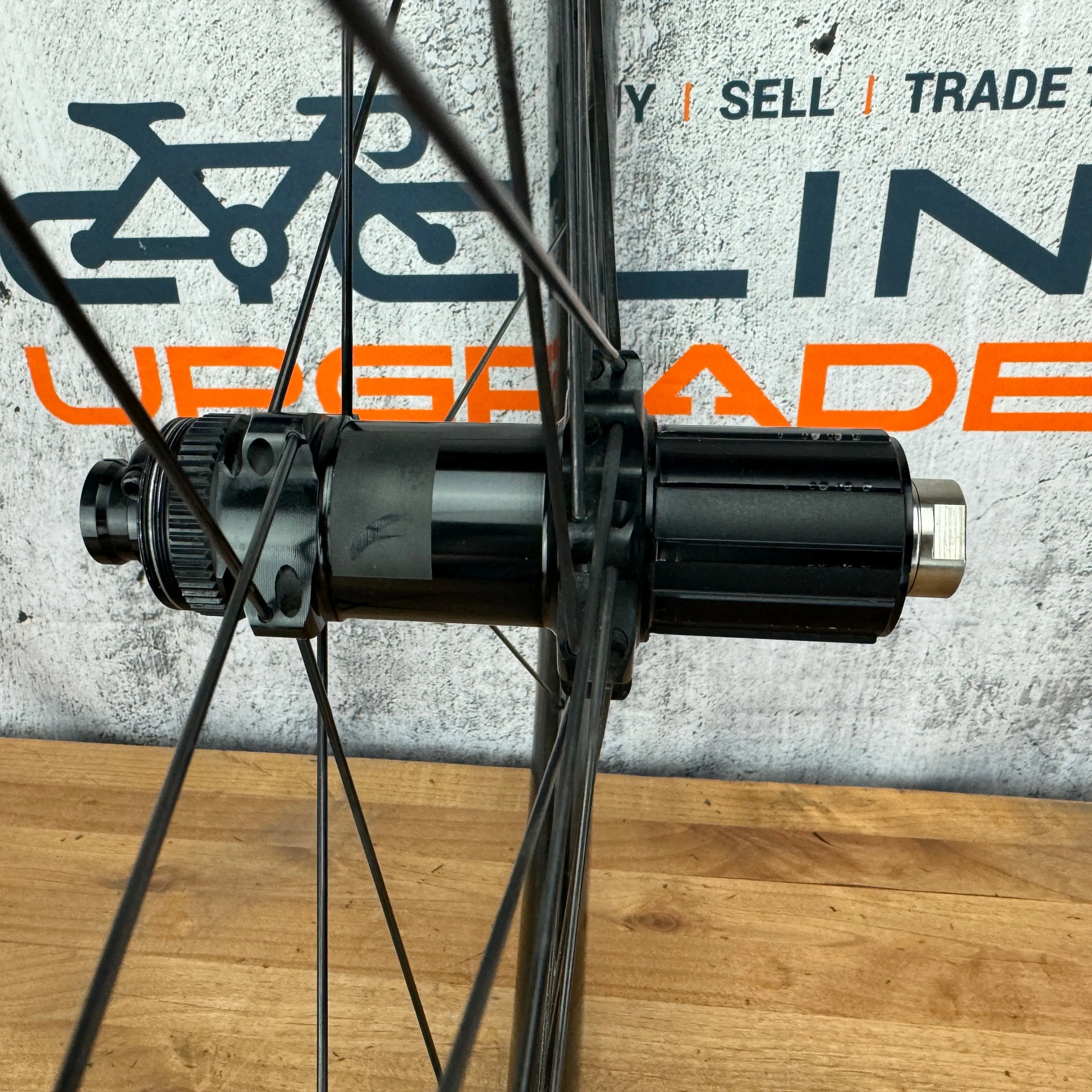 Low Mile! Fulcrum Wind 55 DB Carbon Tubeless Disc Wheelset 700c 1684g