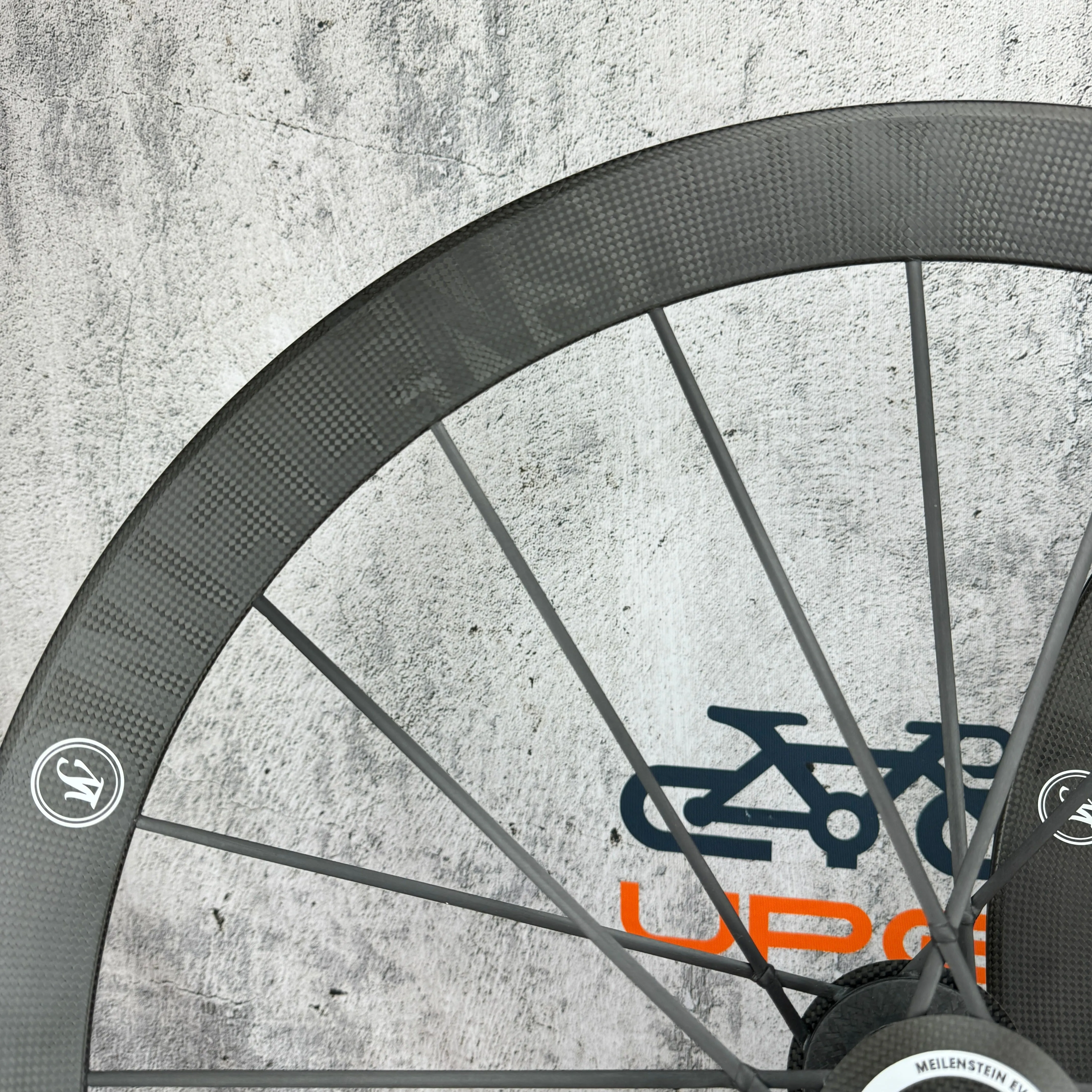 Low Mile! Lightweight Meilenstein EVO Carbon Tubeless Disc Wheelset 700c 1424g