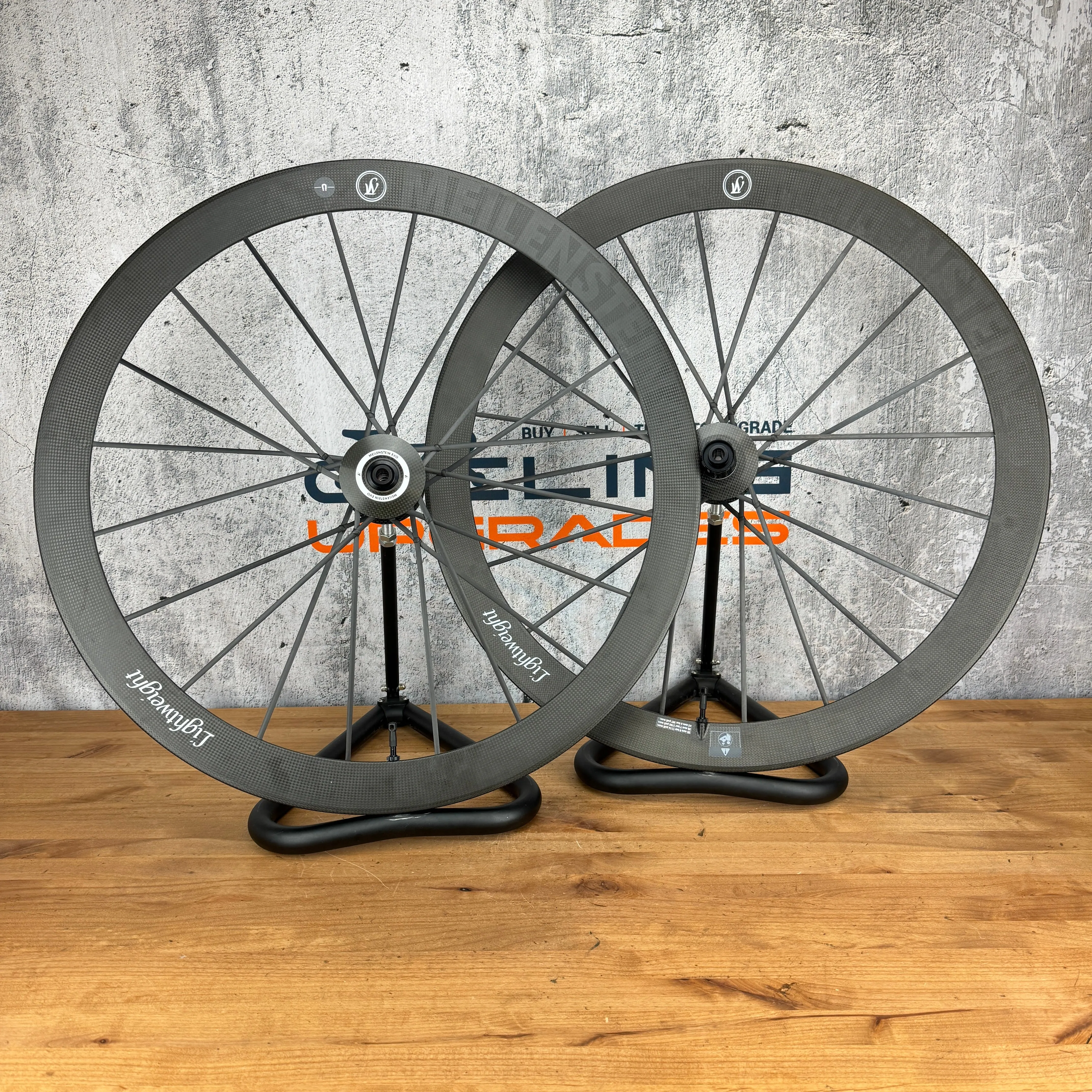 Low Mile! Lightweight Meilenstein EVO Carbon Tubeless Disc Wheelset 700c 1424g
