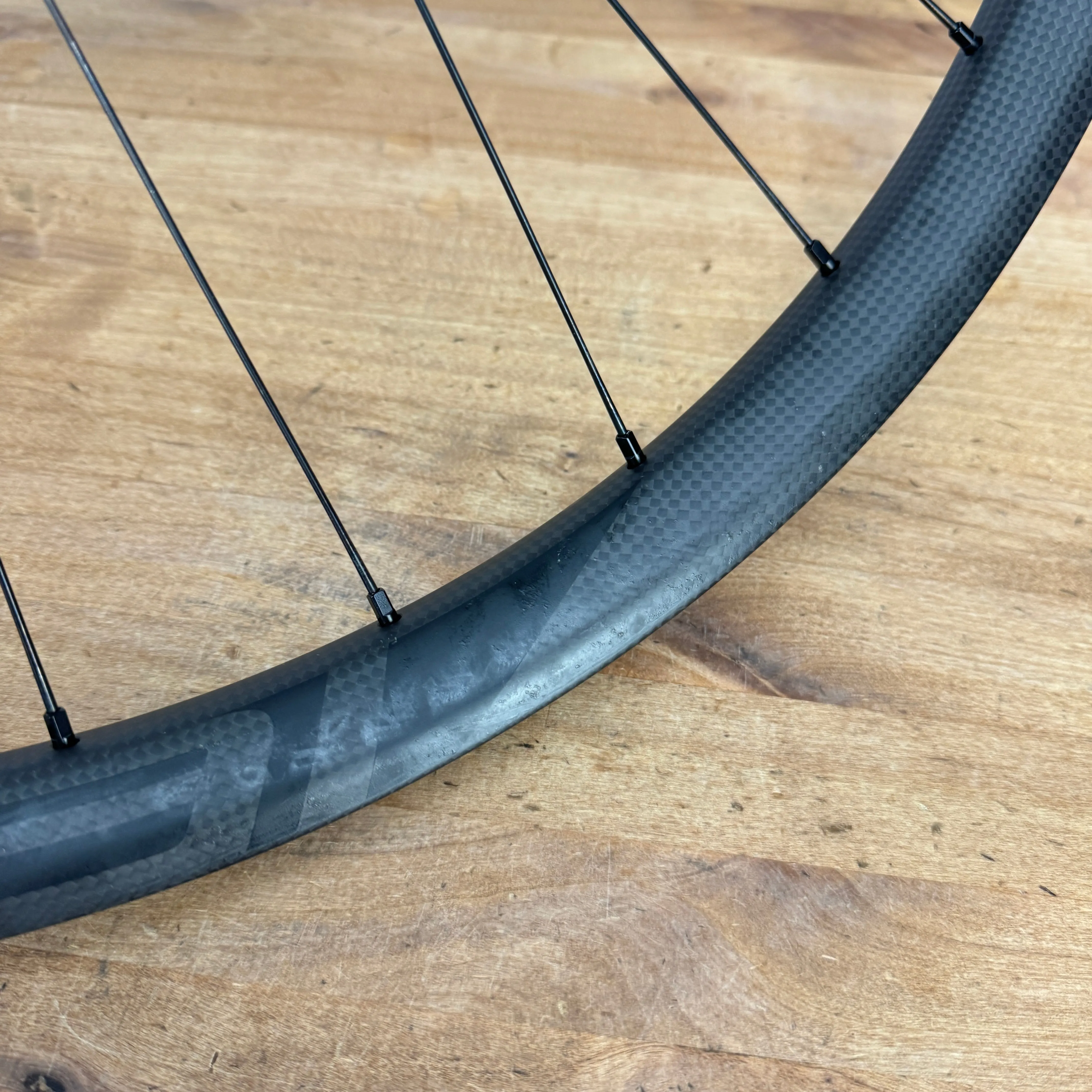 Low Mile! Roval Traverse 27.5" MTB 6-Bolt Carbon Wheelset 1560g 30i Non-Boost