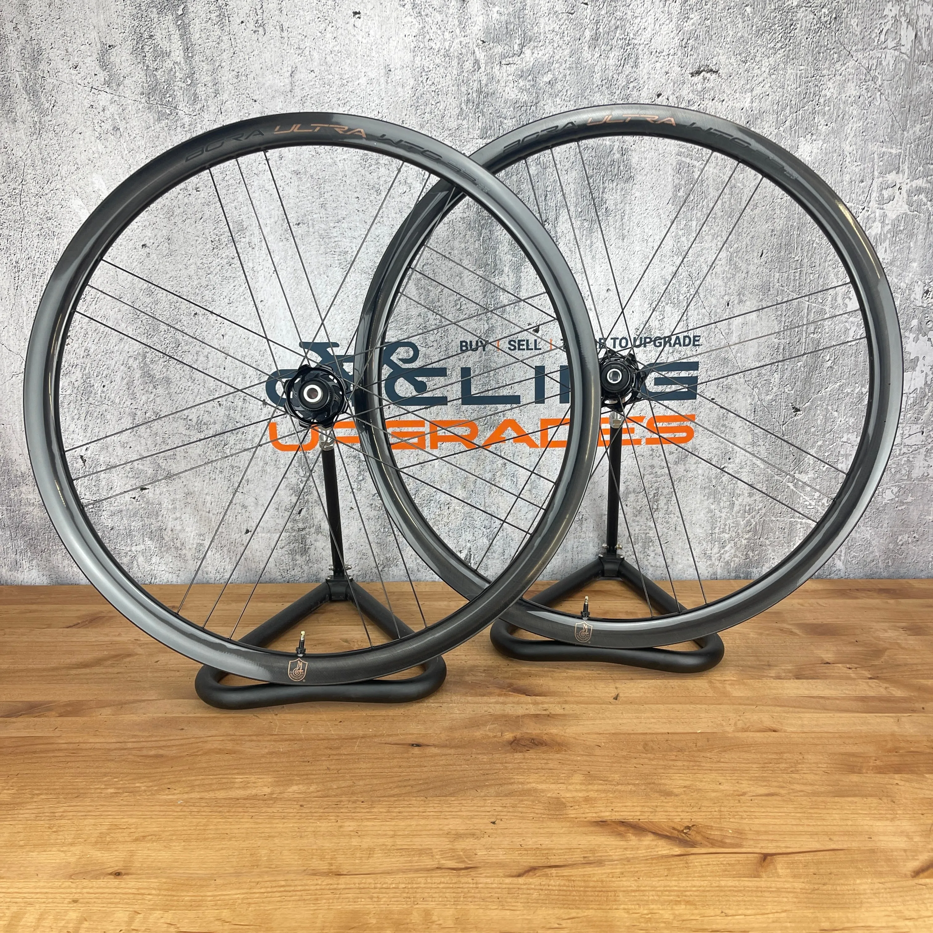 Mint! Campagnolo Bora Ultra WTO 33 Carbon CULT Tubeless Disc Wheelset 700c 1406g