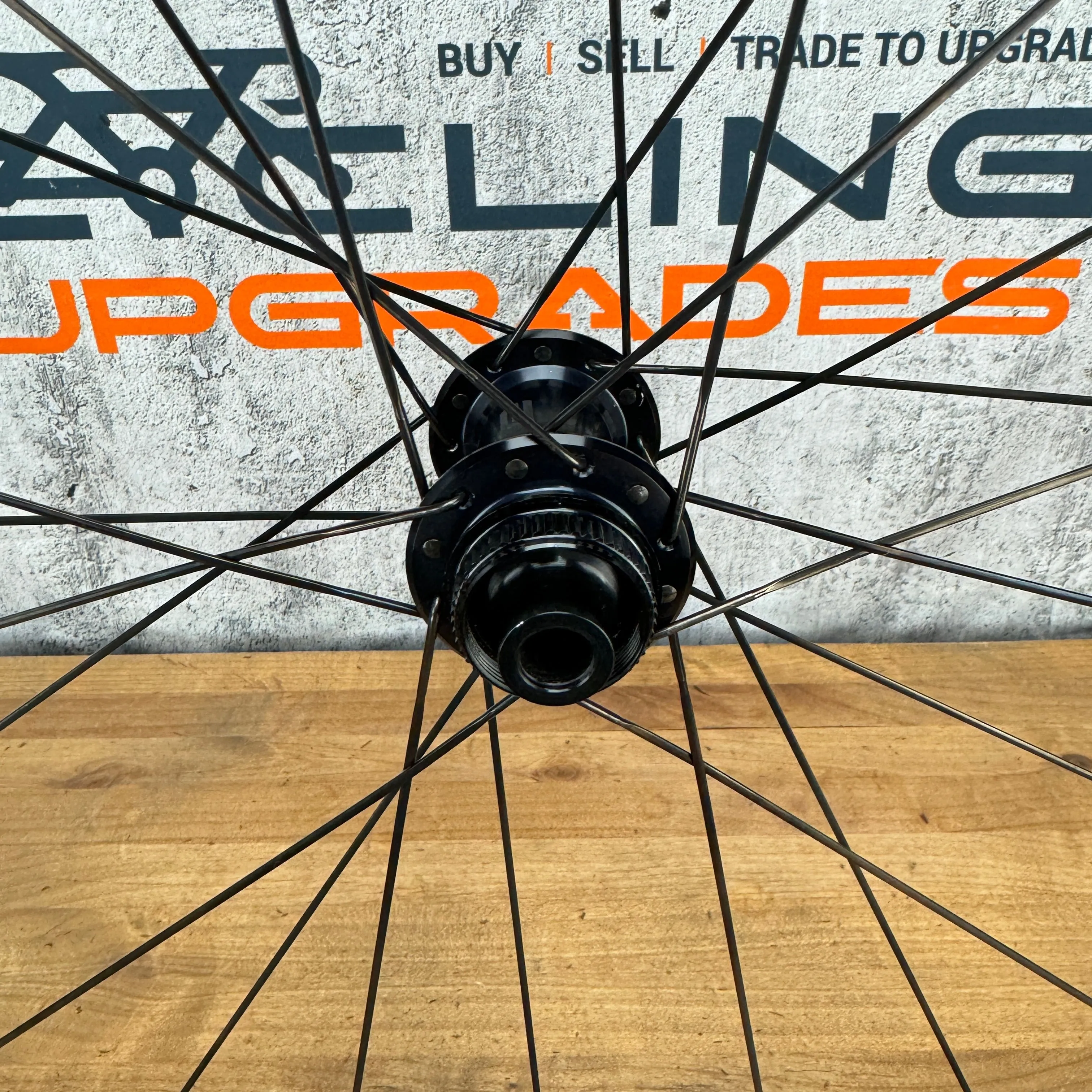 Mint! Enve AG25 Carbon Disc Brake Hookless Tubeless Bike Wheelset 700c 1420g