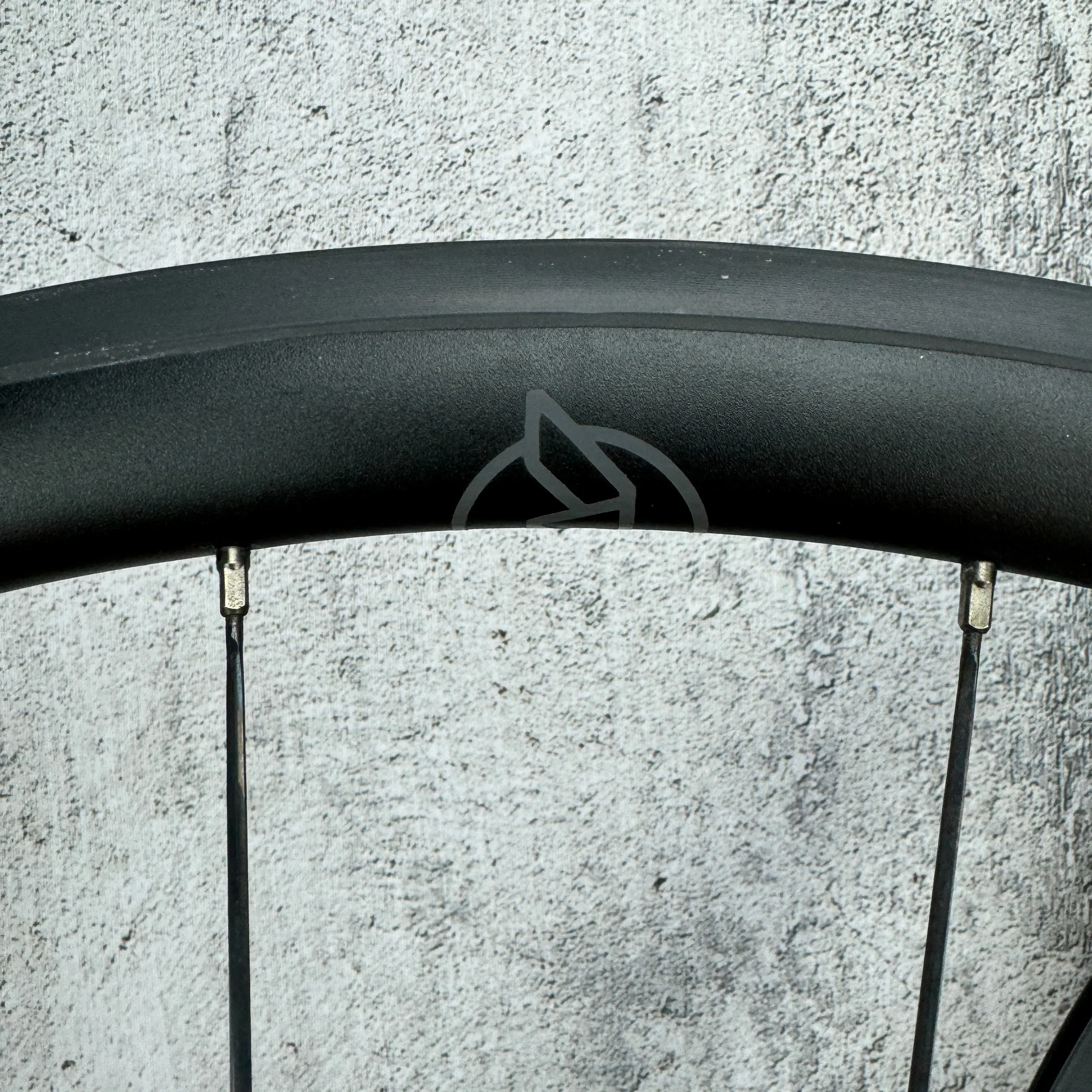 November A-Force AL33 Alloy Tubeless Wheelset 700c Rim Brake White Industries T11