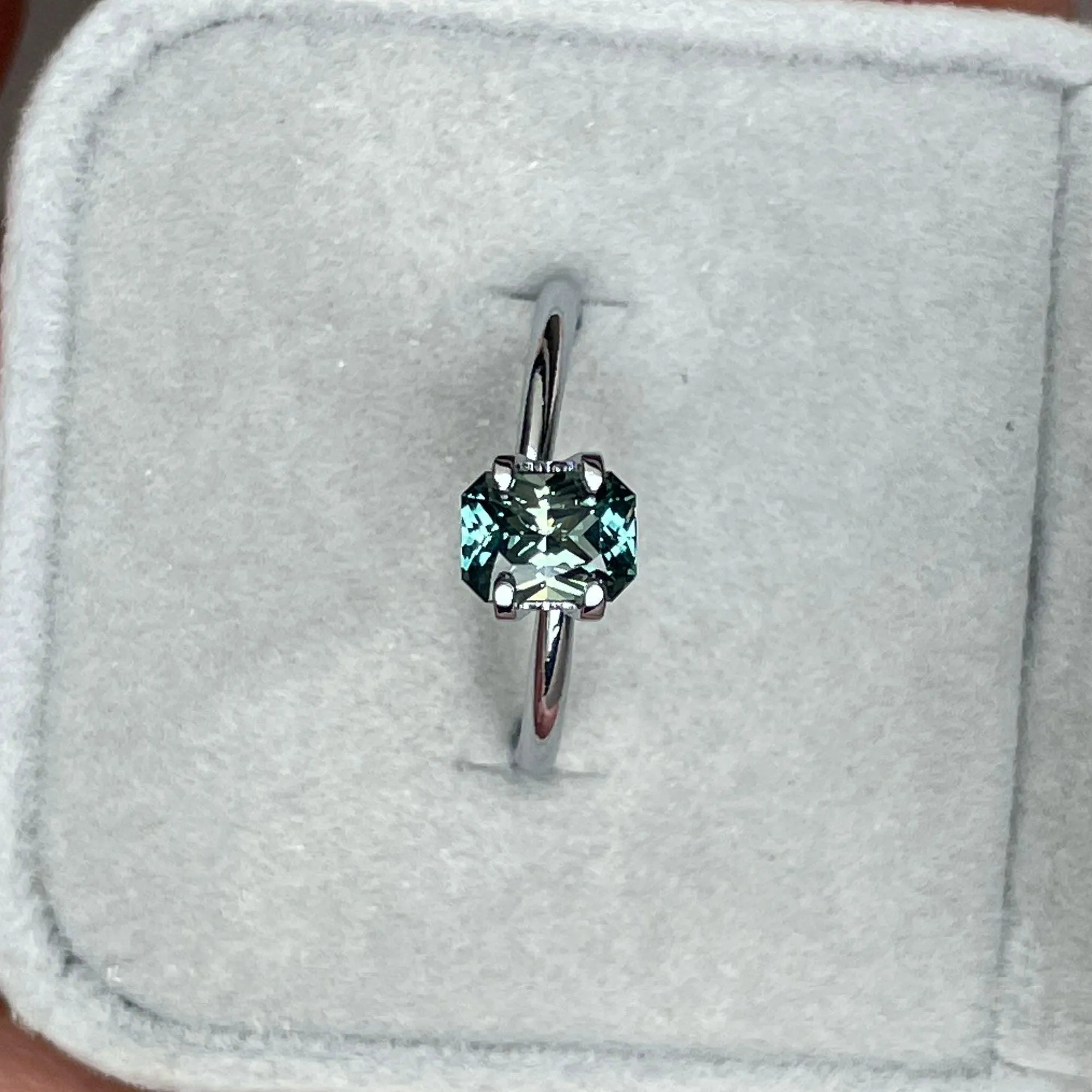 Radiant cut Greenish blue sapphire, Baylor Bears green 1.25 crt. Flawless CERTIFIED Stunning Loose Gemstone
