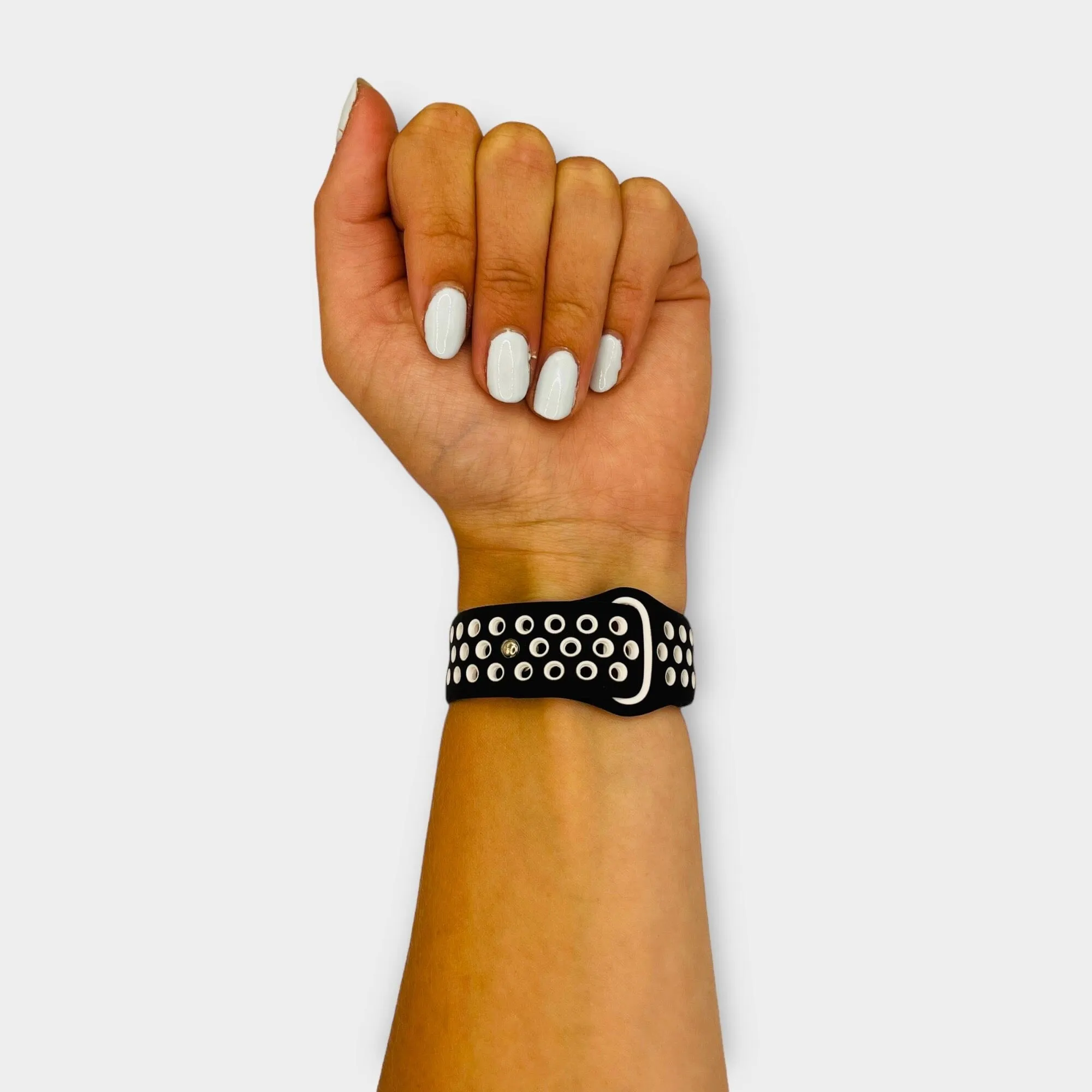 Replacement Silicone Sports Watch Band Compatible with the Fitbit Charge 3 & Charge 4