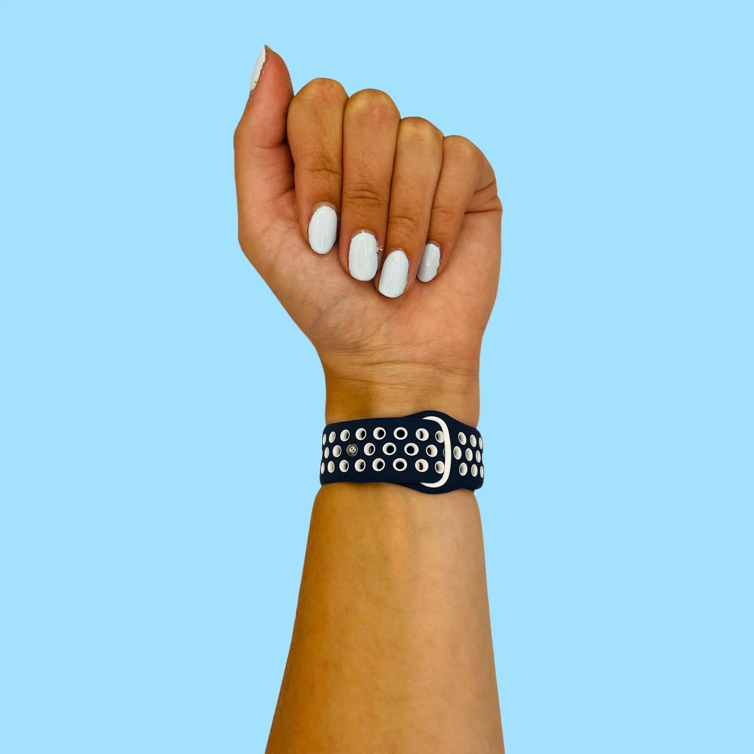 Replacement Silicone Sports Watch Band Compatible with the Fitbit Charge 3 & Charge 4