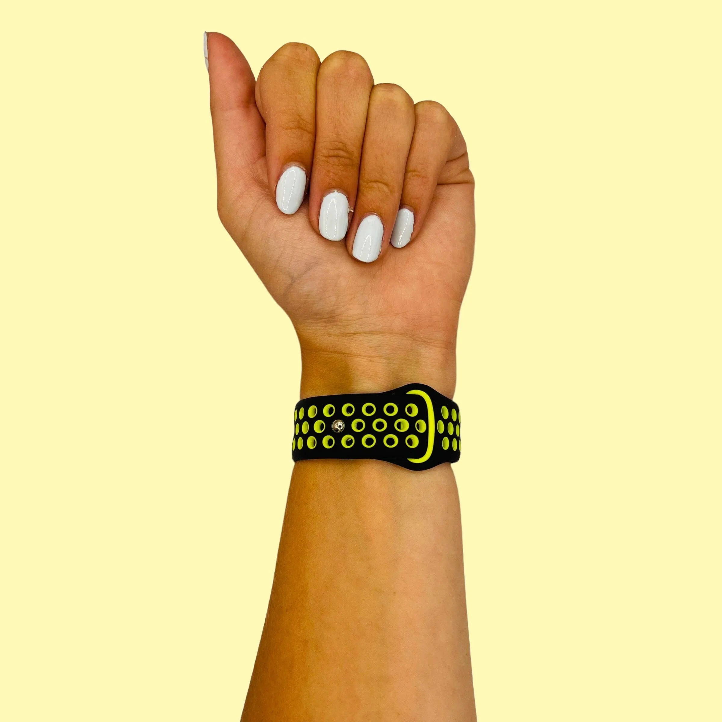 Replacement Silicone Sports Watch Band Compatible with the Fitbit Charge 3 & Charge 4
