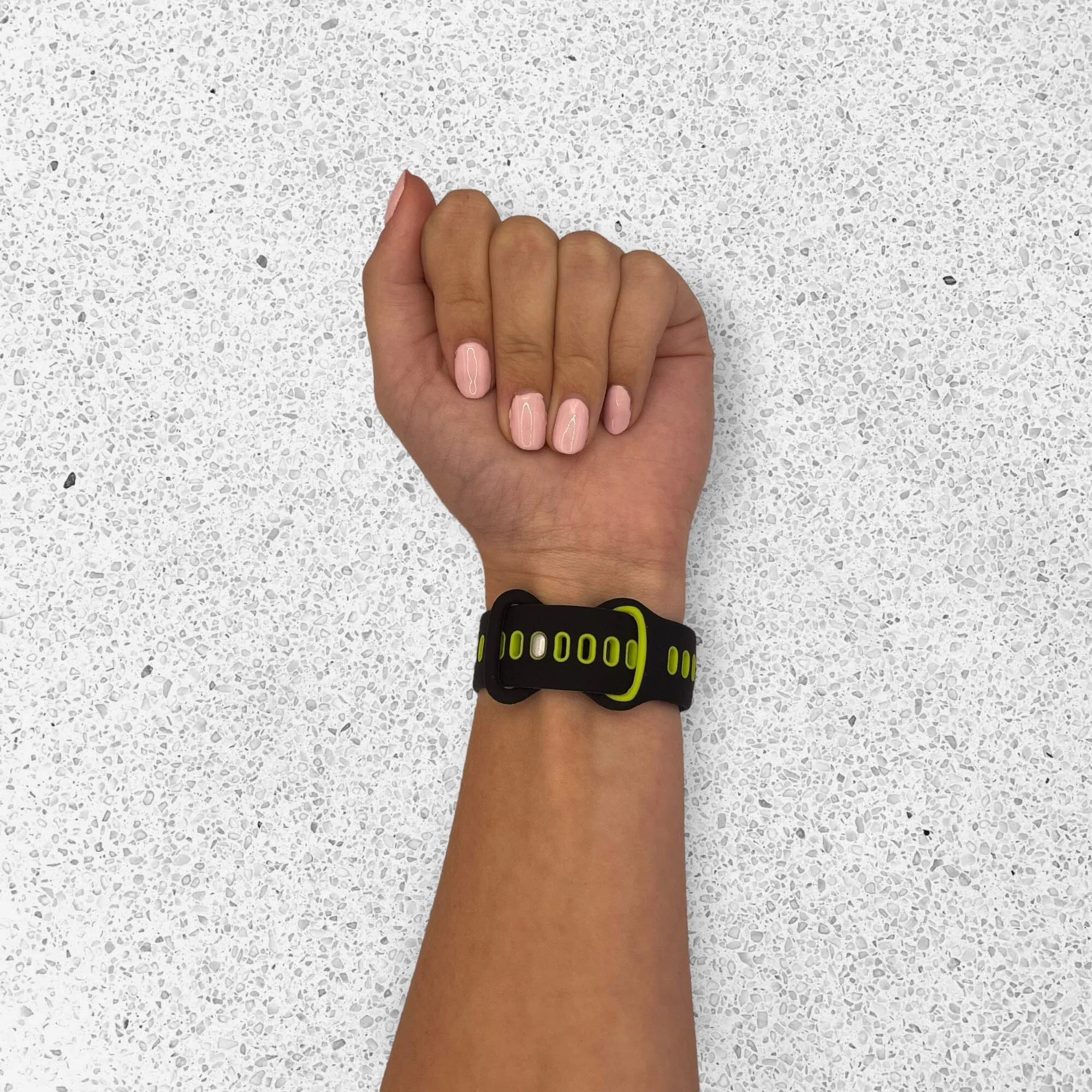 Replacement Silicone Sports Watch Straps Compatible with the Fitbit Charge 5