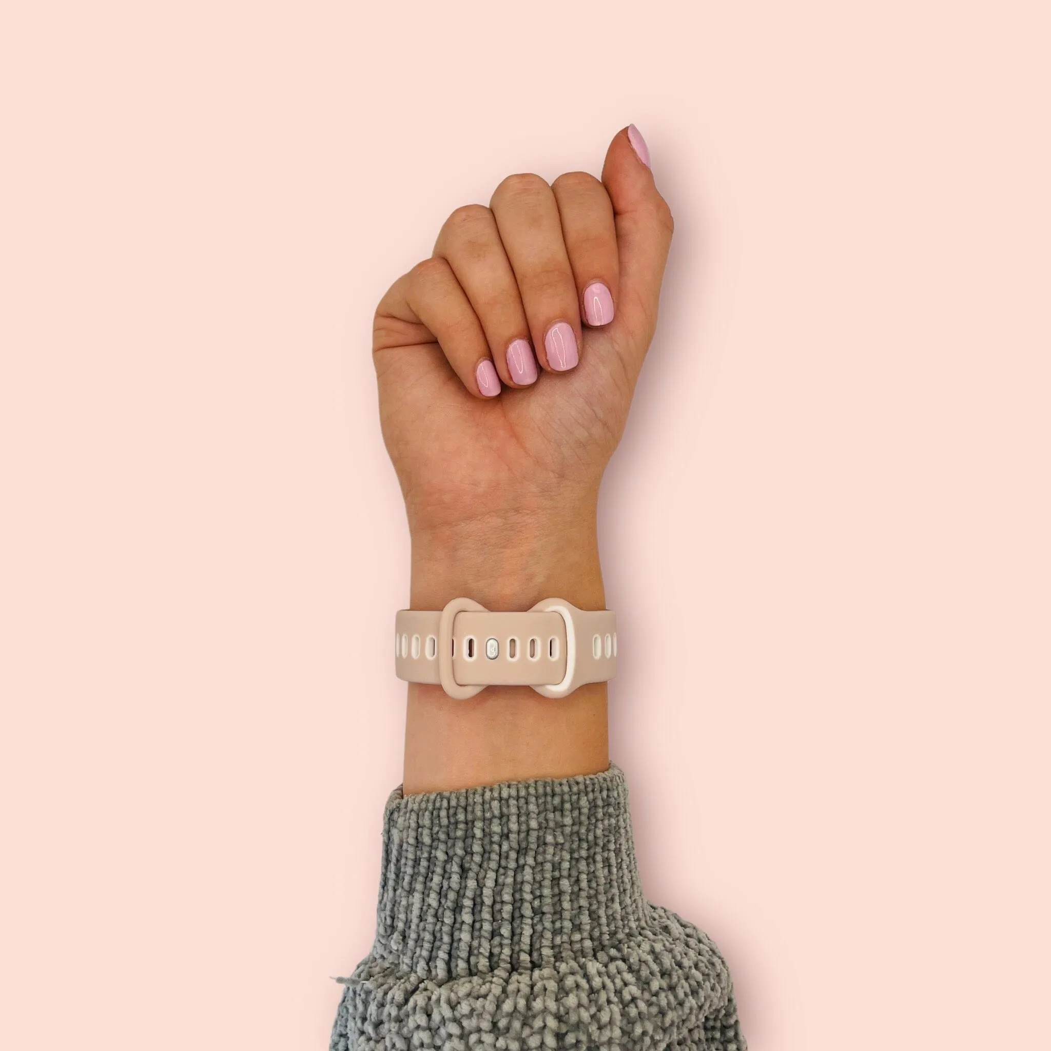 Replacement Silicone Sports Watch Straps Compatible with the Fitbit Charge 5