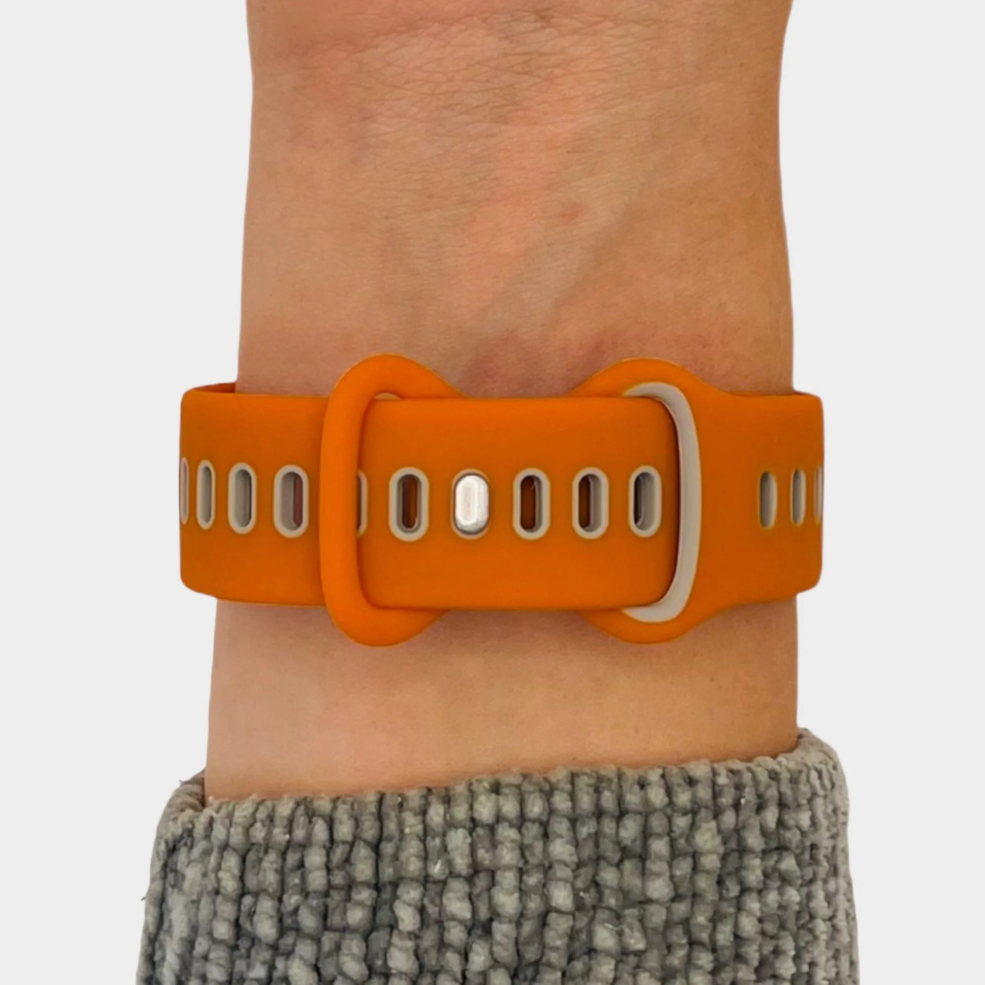 Replacement Silicone Sports Watch Straps Compatible with the Fitbit Charge 5