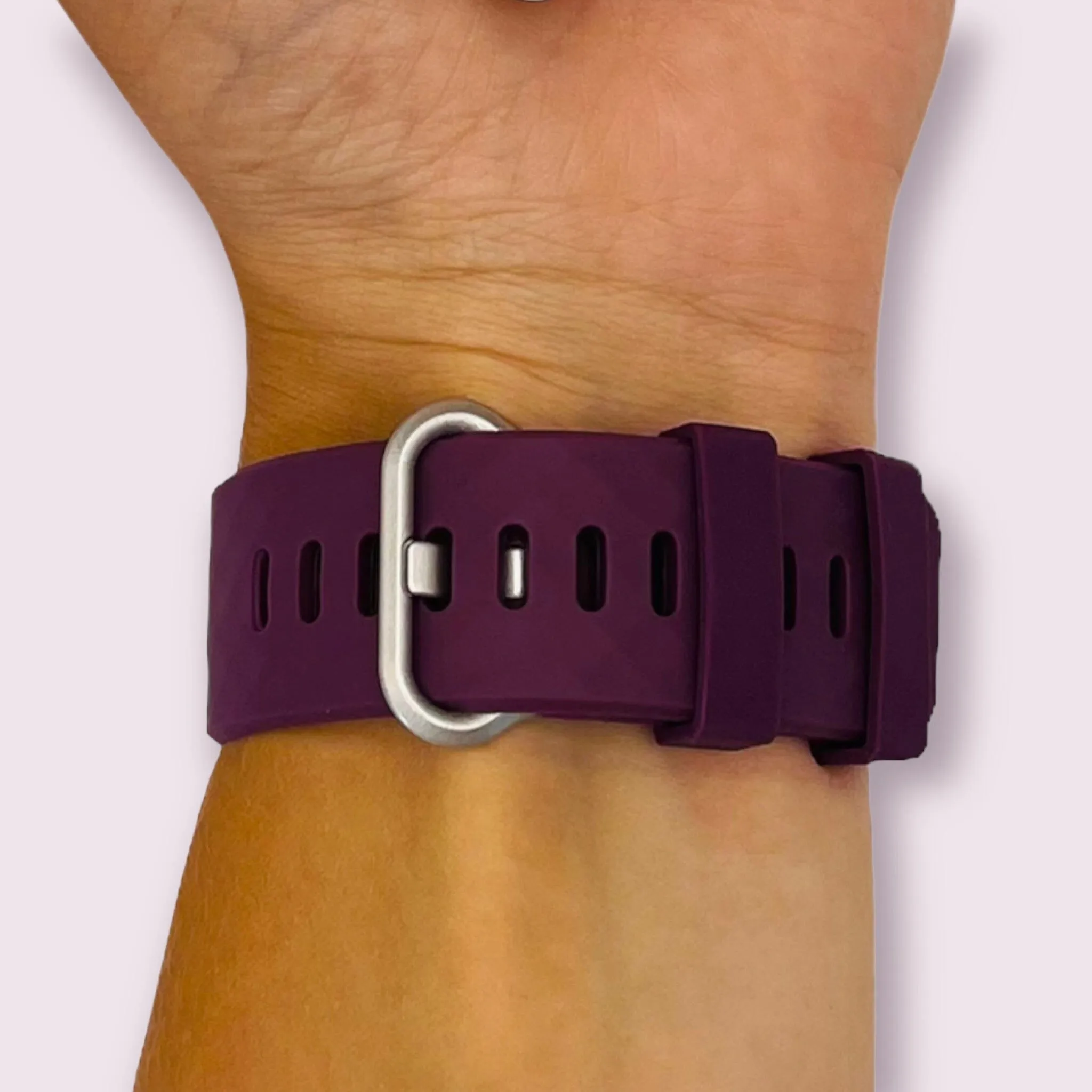 Replacement Silicone Watch Straps Compatible with the Fitbit Charge 3 & Charge 4
