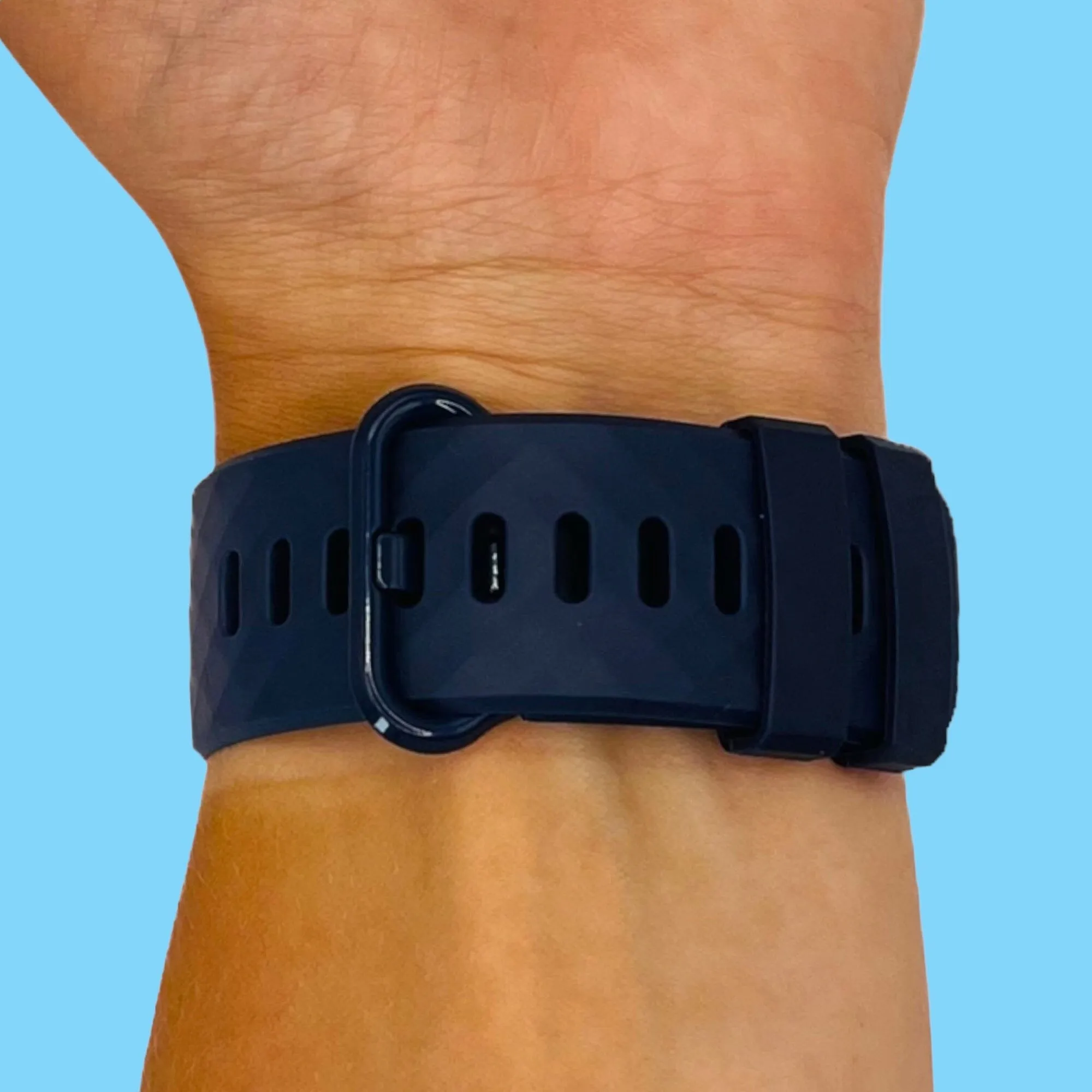 Replacement Silicone Watch Straps Compatible with the Fitbit Charge 3 & Charge 4