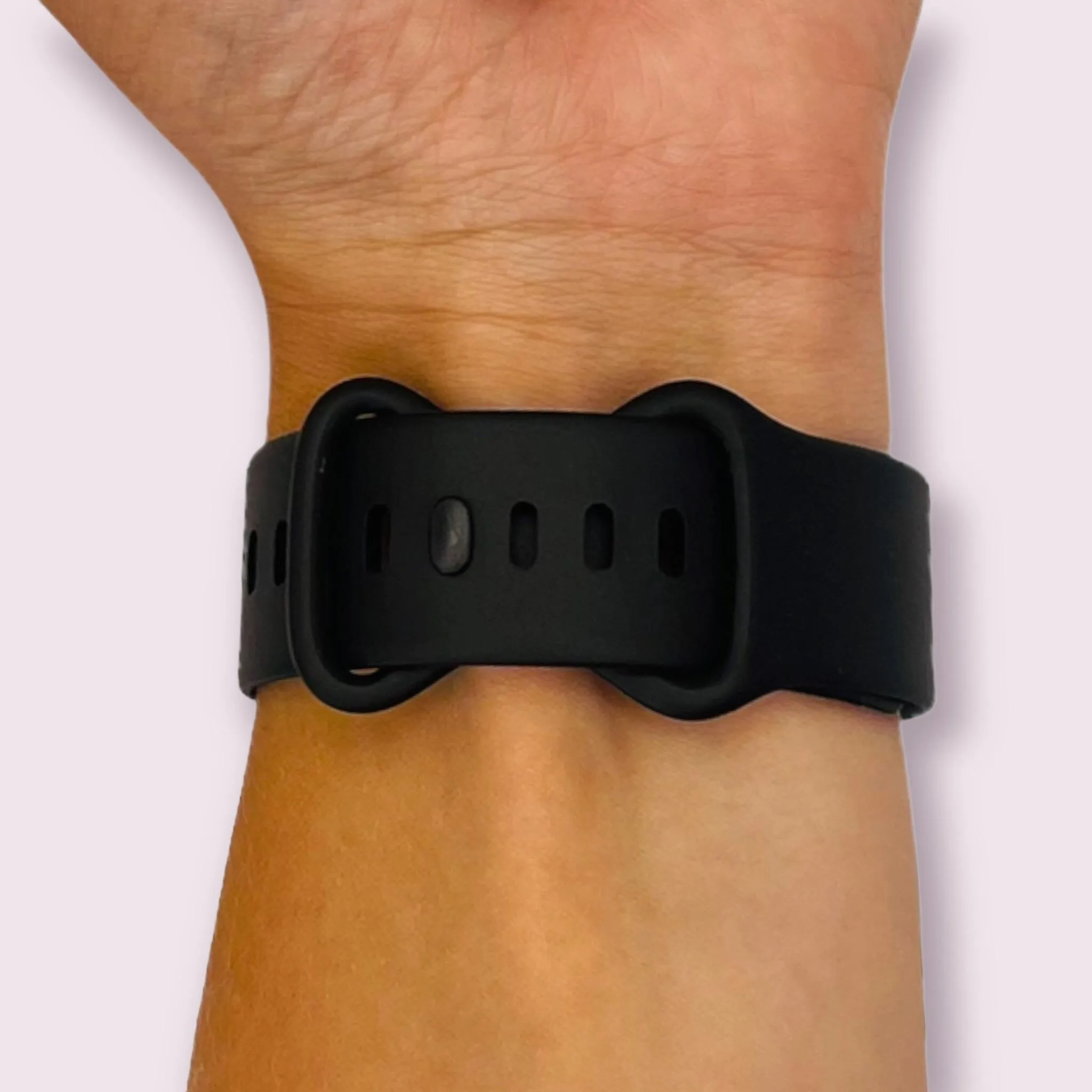 Replacement Silicone Watch Straps Compatible with the Fitbit Charge 5