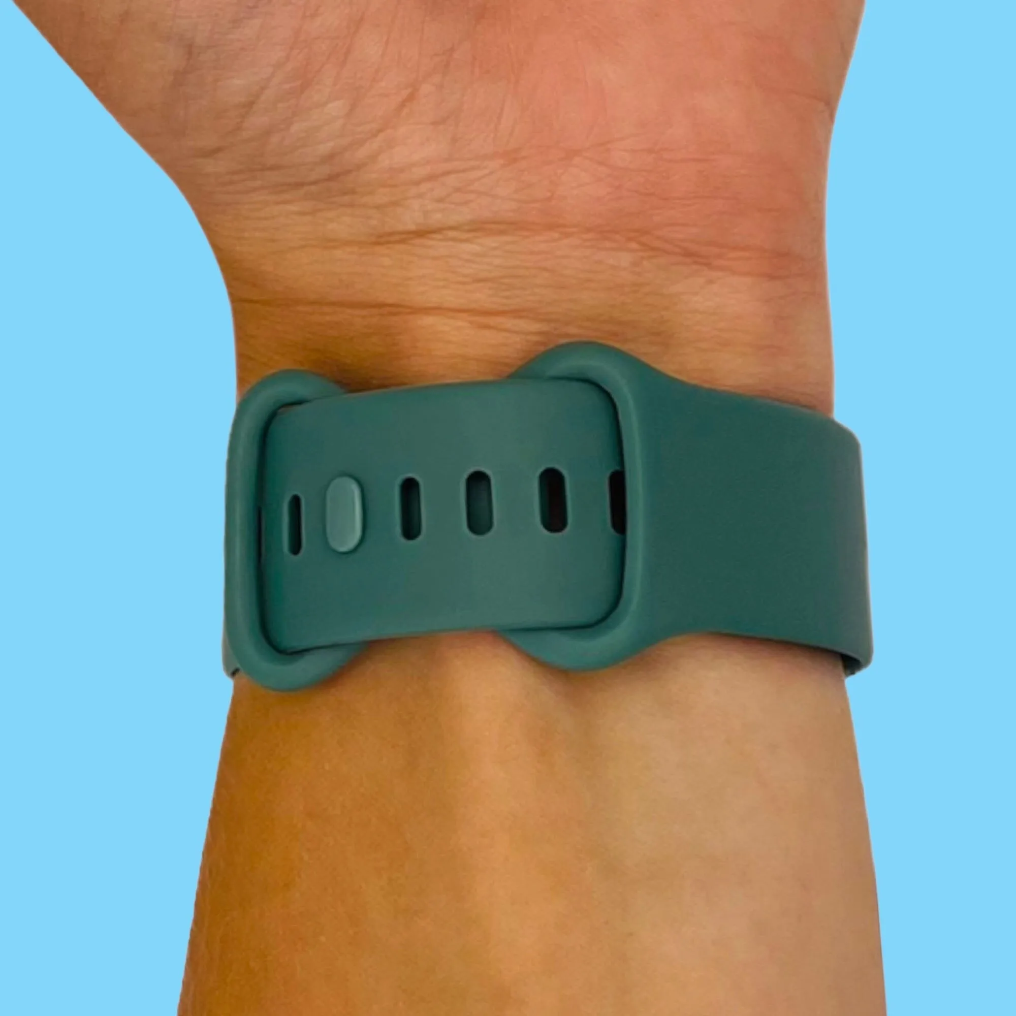 Replacement Silicone Watch Straps Compatible with the Fitbit Charge 5