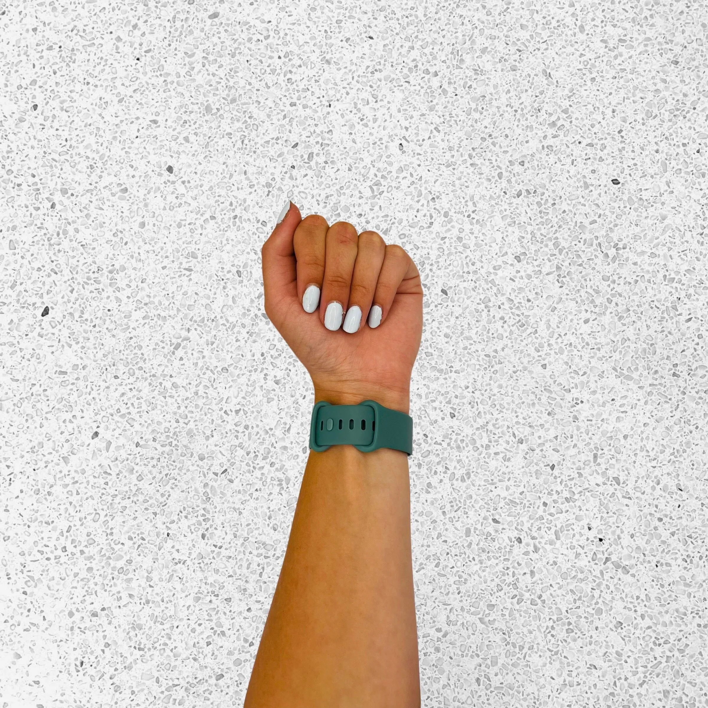 Replacement Silicone Watch Straps Compatible with the Fitbit Charge 5
