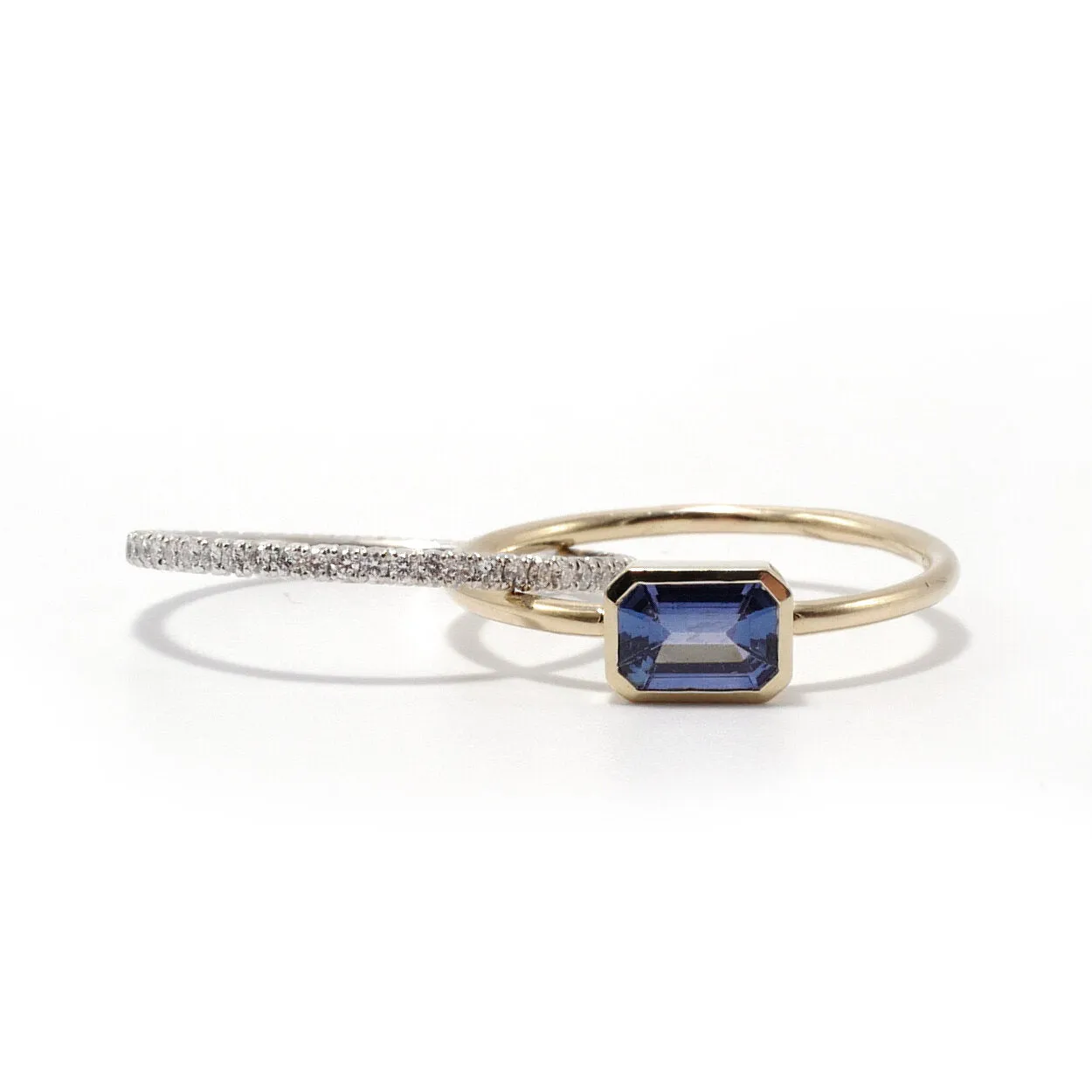 Sapphire Pavé Rolling Ring