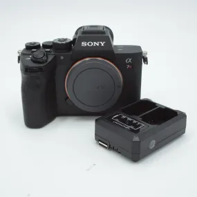 Sony Alpha a7R IV Mirrorless Digital Camera (Body Only) *USED*