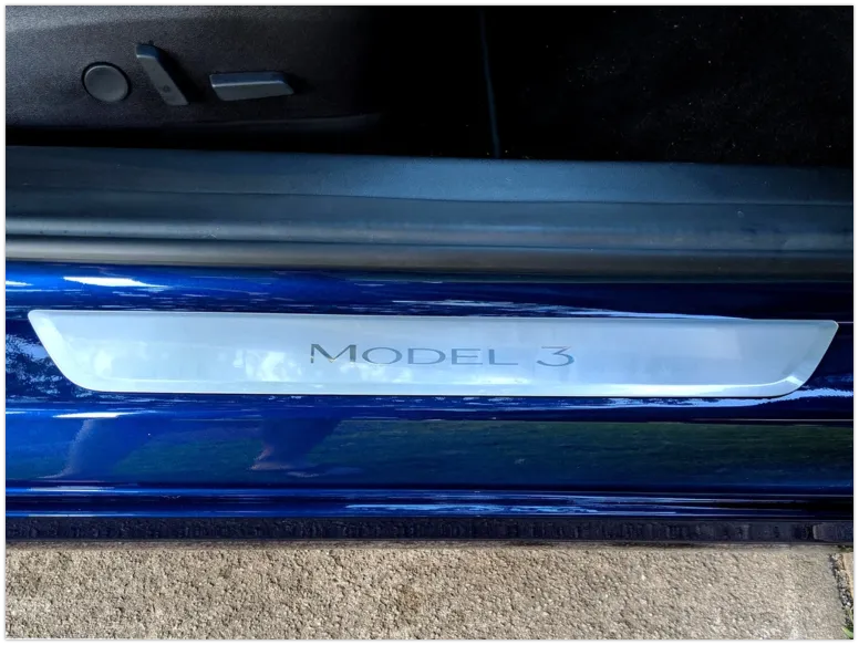 Tesla Model 3 & Y Clear Door Sill Protectors(2 Pieces)