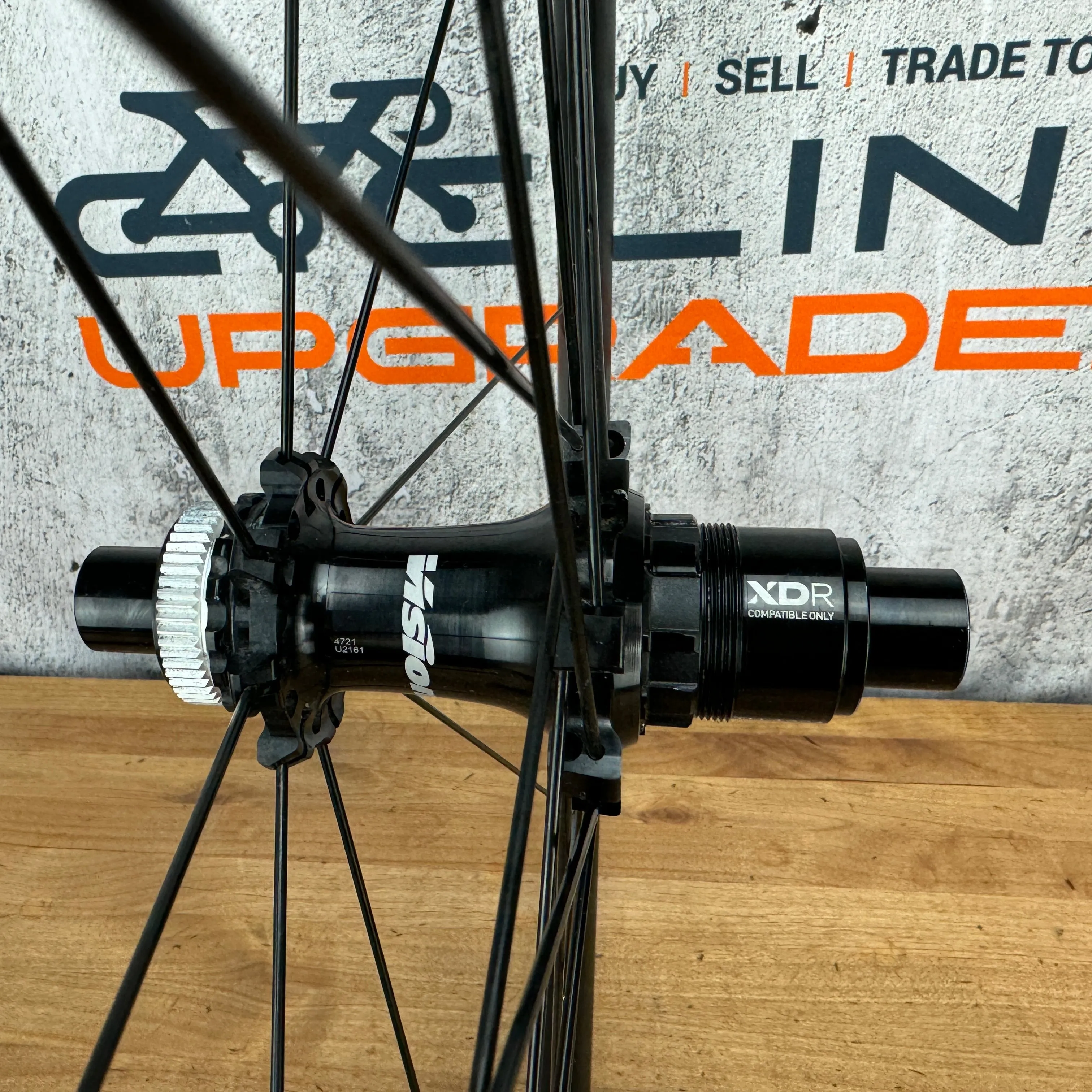 Vision Team 30 Alloy Tubeless Center Lock Disc Brake Wheelset 700c 1869g